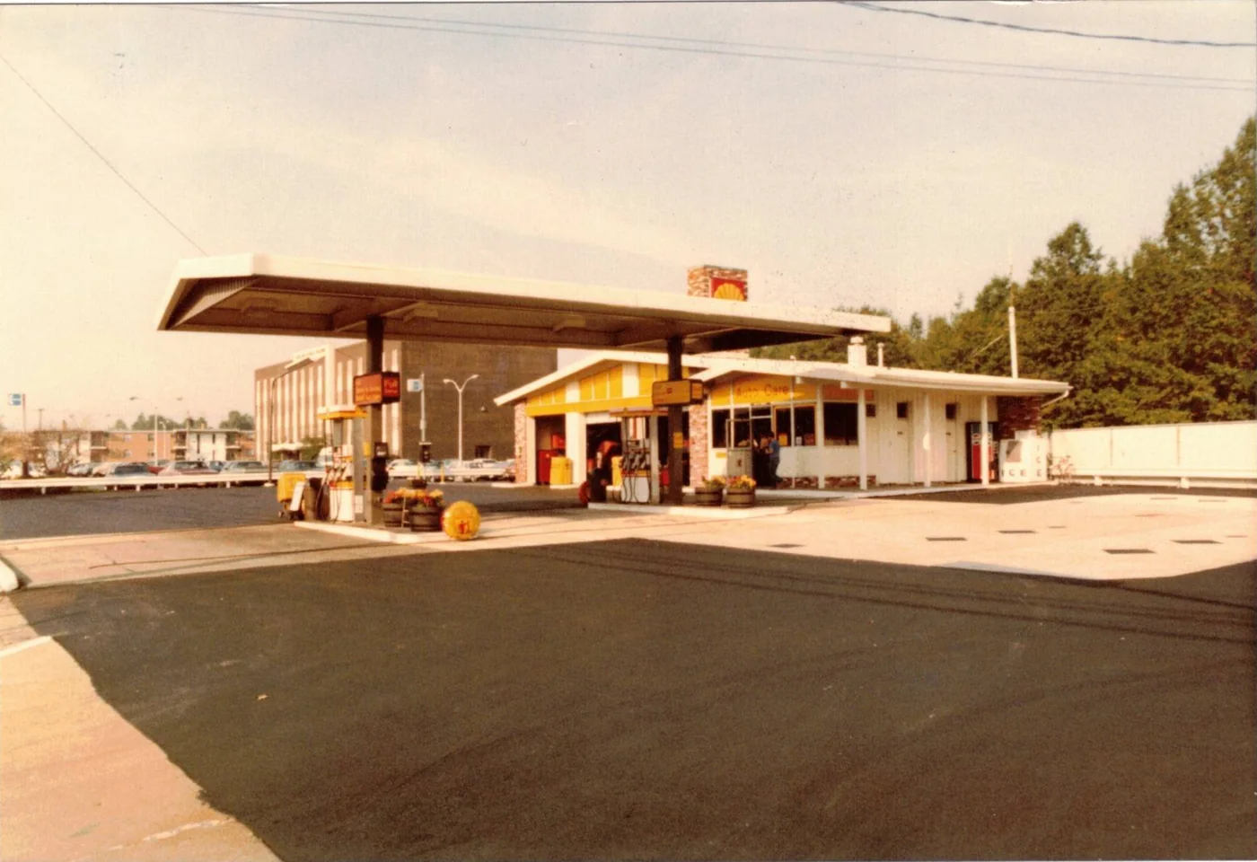 Upson Shell in Euclid, Ohio, the Shell gas and auto repair station JR McGroarty opened in 1966